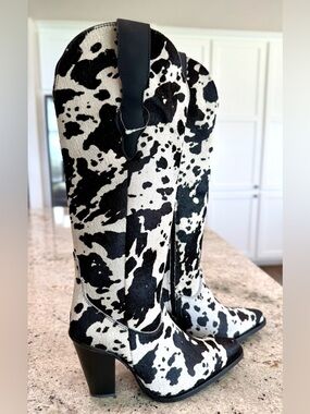 DINGO Cow Print Hair-on Hide Tall Cowboy Boots (NEW)